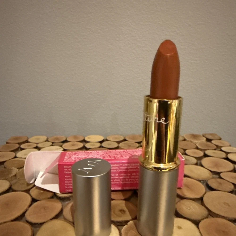MARY KAY Signature Creme‎ Lipstick Cantaloupe #9069 906900